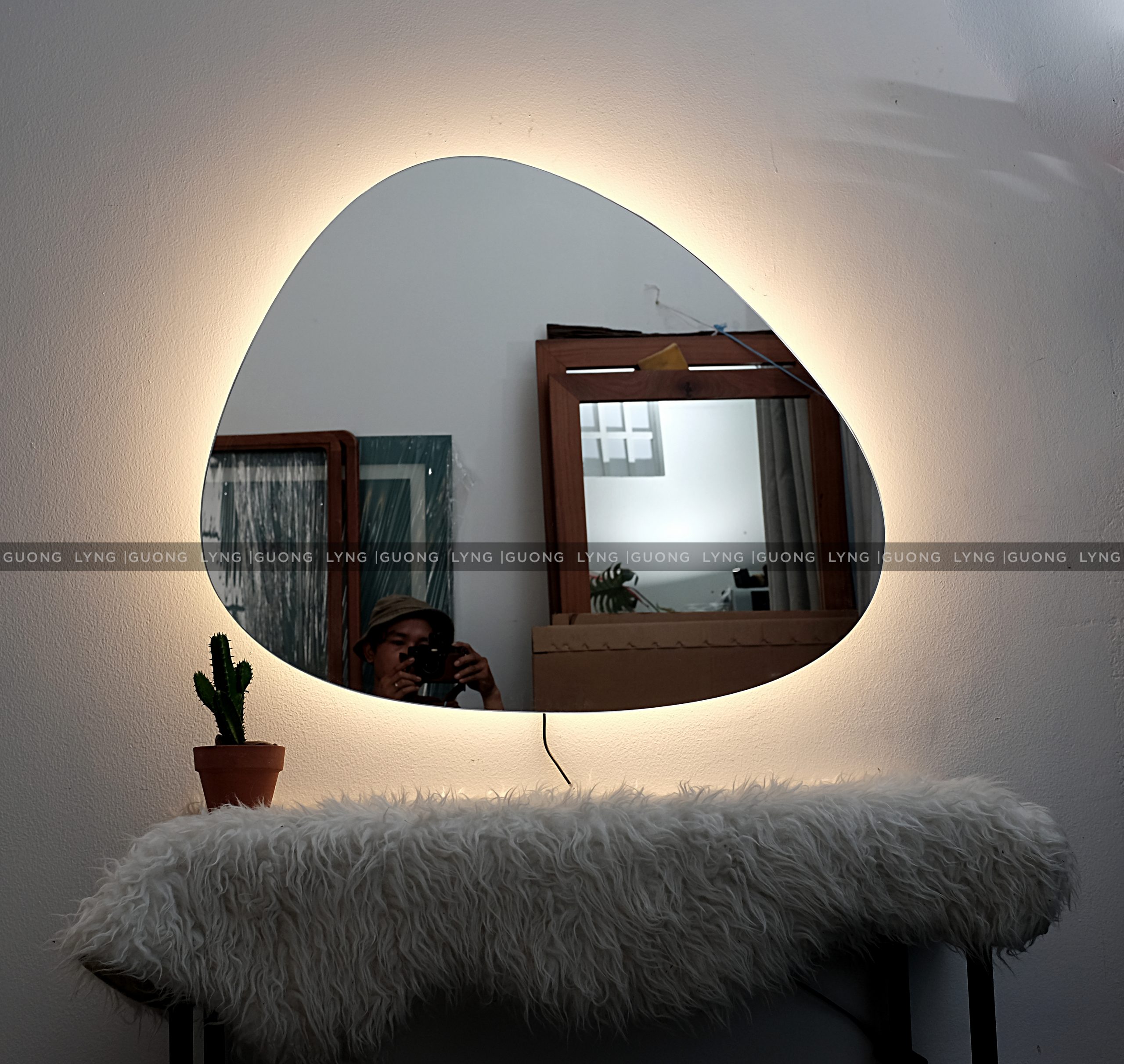 Gương đèn LED đang nổi lên là xu hướng nội thất cho không gian sống hiện đại