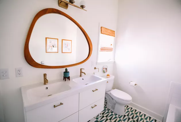 10 ý tưởng đặt gương phòng tắm đôi phù hợp